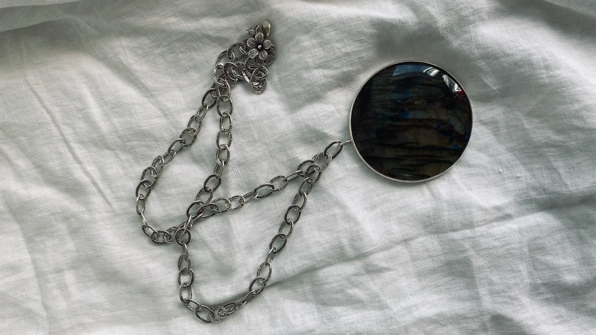Labradorite and Silver Pendant Necklace. Chunky Sterling Silver Chain. 0337