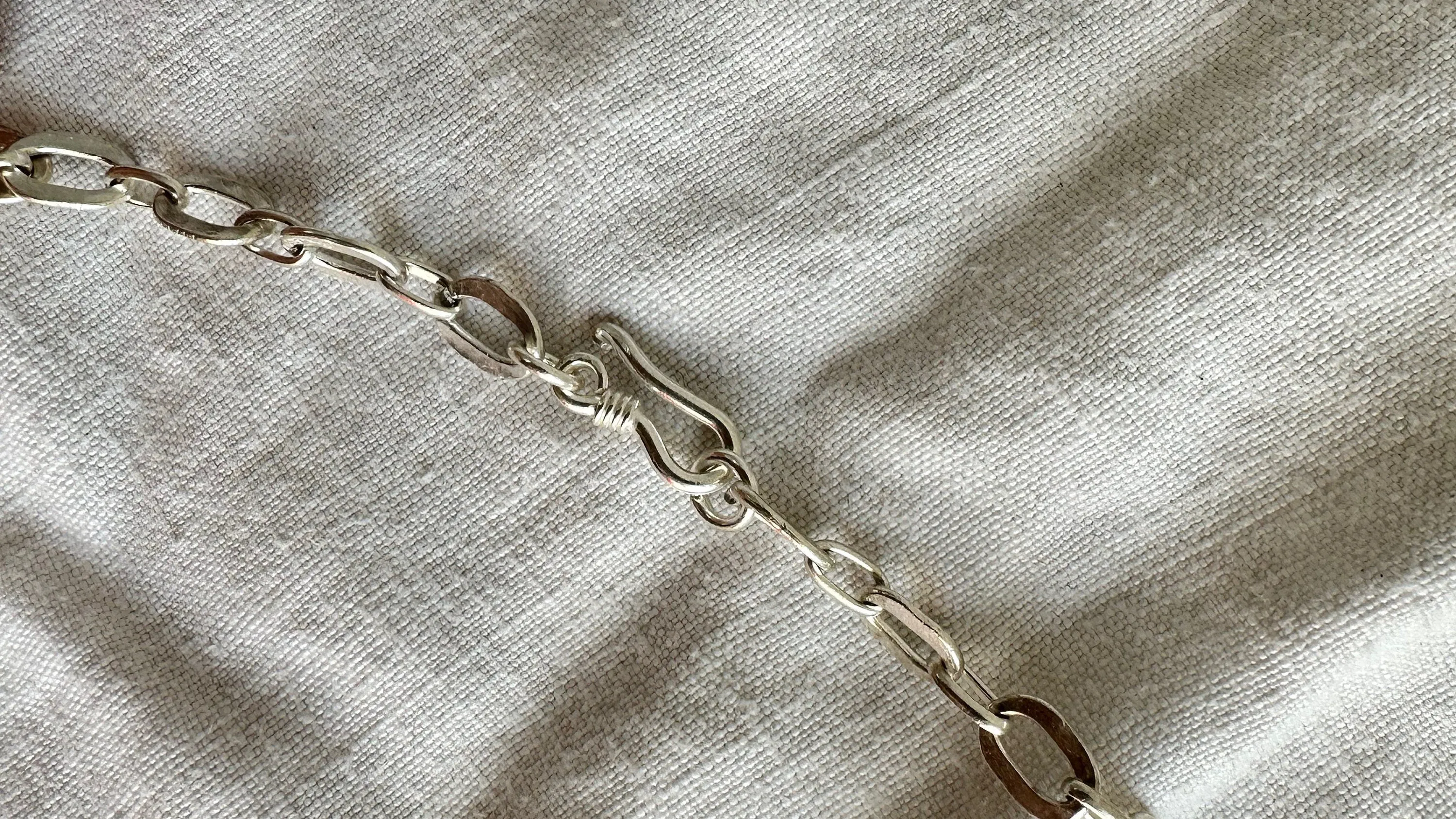 Labradorite and Silver Pendant Necklace. Sterling Silver Chain. 0879