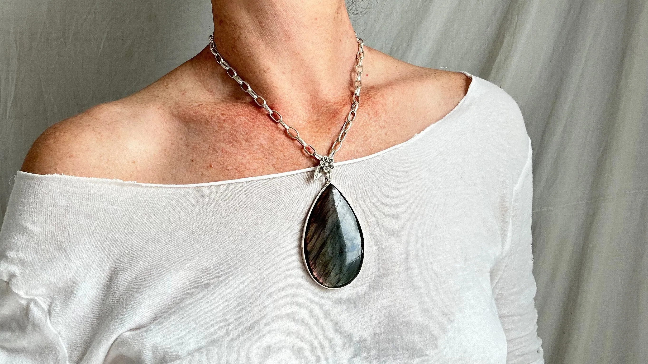 Labradorite and Silver Pendant Necklace. Sterling Silver Chain. 1188