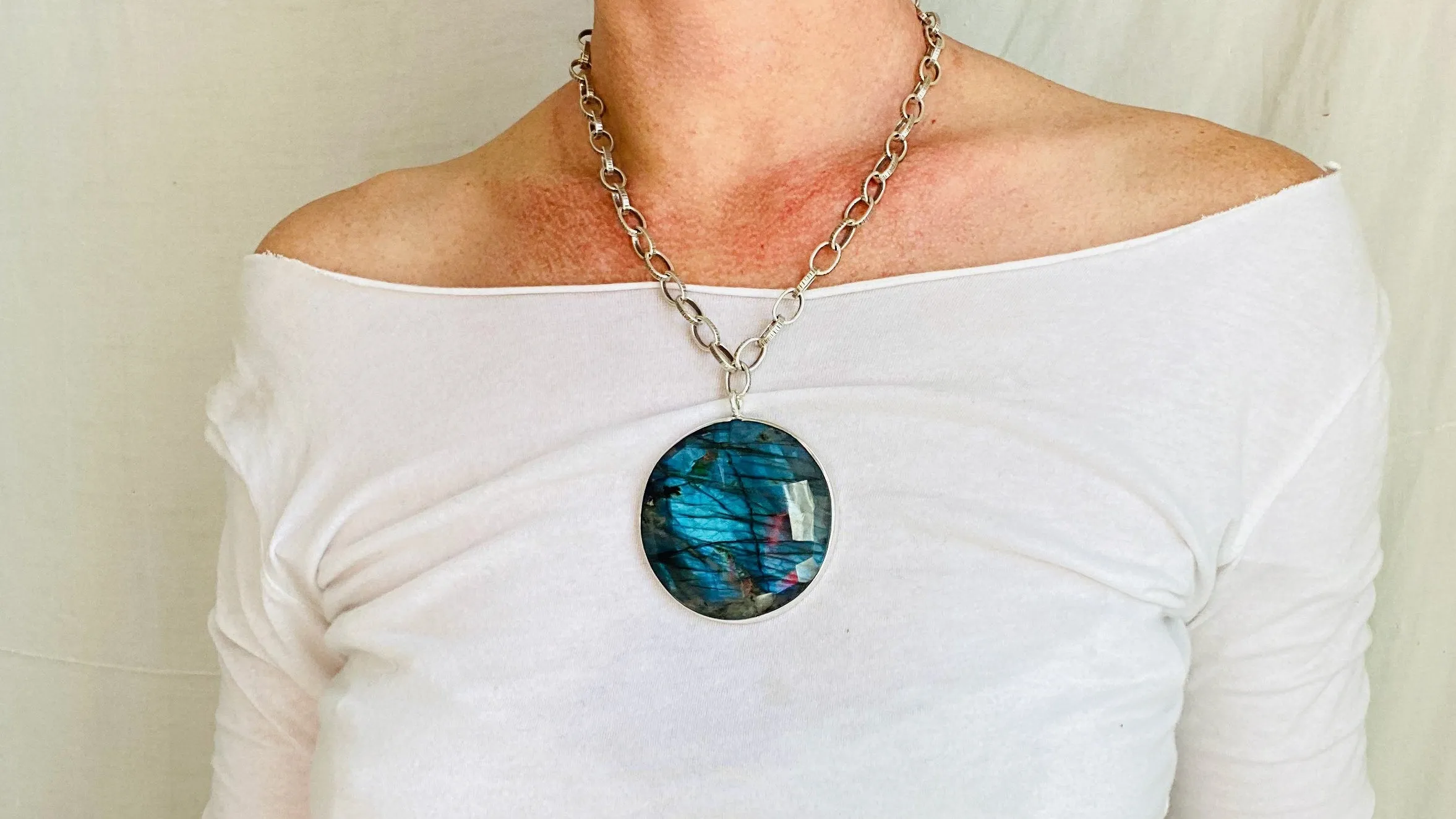 Labradorite and Silver Pendant Necklace. Sterling Silver Chain. 1231