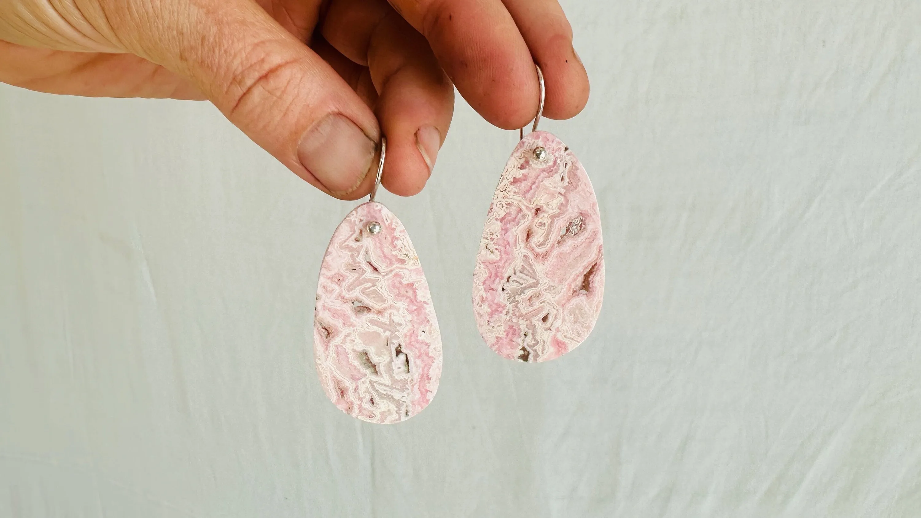 Rhodochrosite Earrings. Santo Domingo Pueblo. 2035