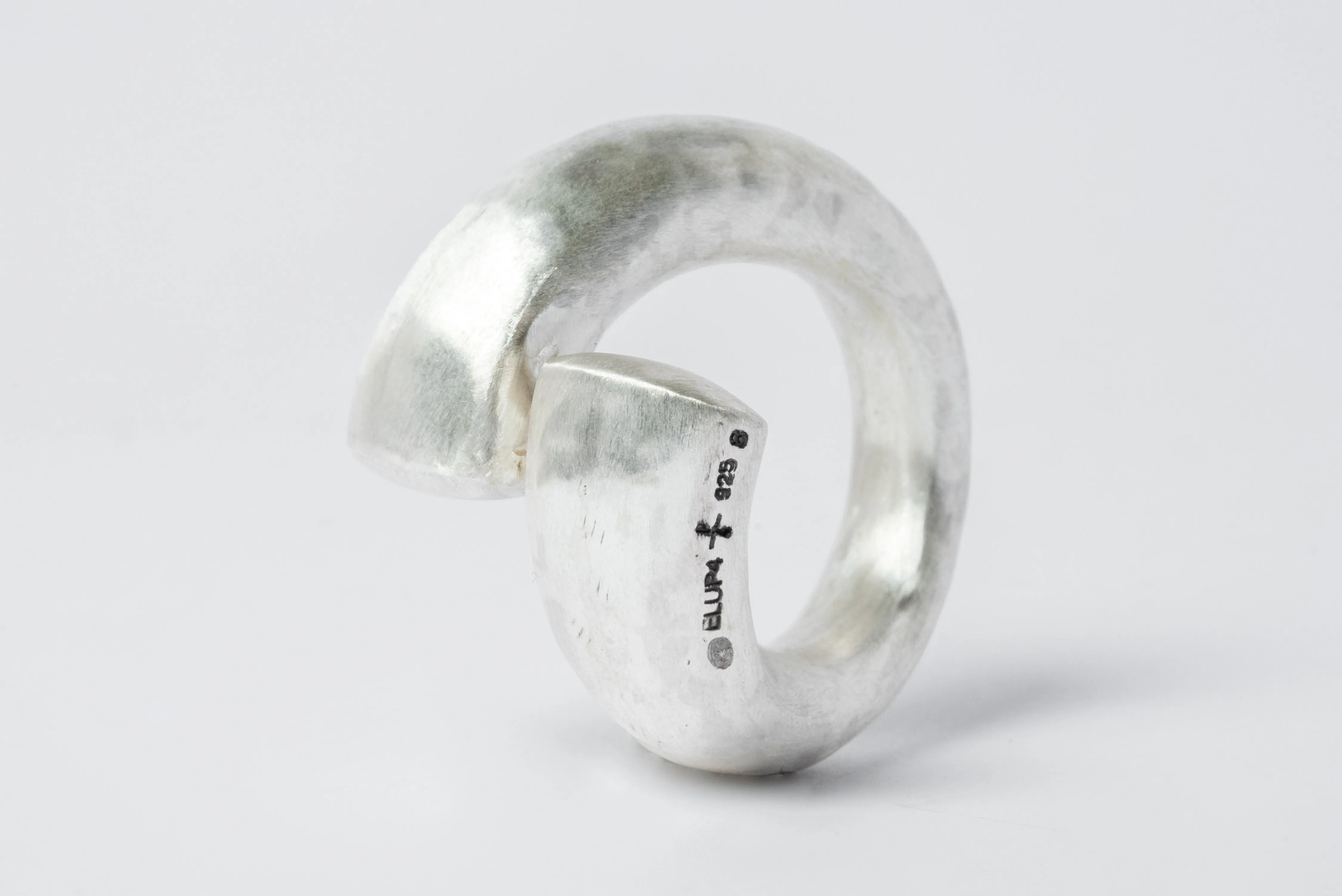 Twisted Druid Ring (MA)